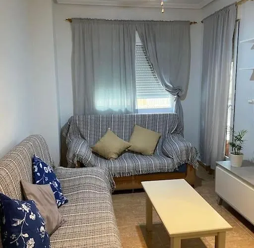 Apartamento En Acogedor A 200 Metros La Playa Wifi
