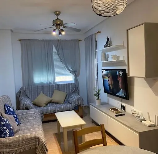 En Acogedor A 200 Metros La Playa Wifi *