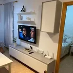 Apartmán En Acogedor A 200 Metros La Playa Wifi Torrevieja