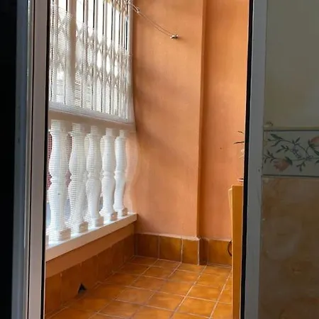 En Acogedor A 200 Metros La Playa Wifi