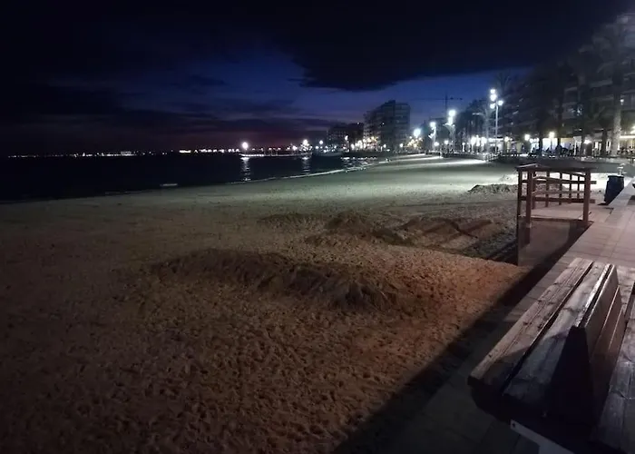 En Acogedor A 200 Metros La Playa Wifi Lejlighed *