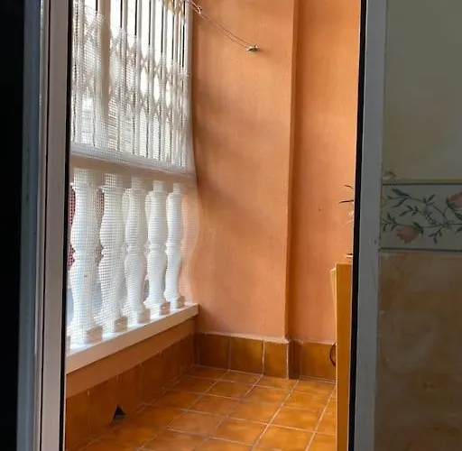 En Acogedor A 200 Metros La Playa Wifi